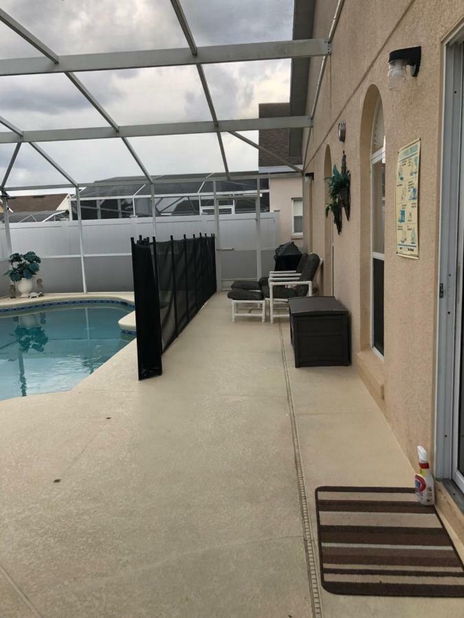 Hébergement de vacances Pool 15 Minutes From *